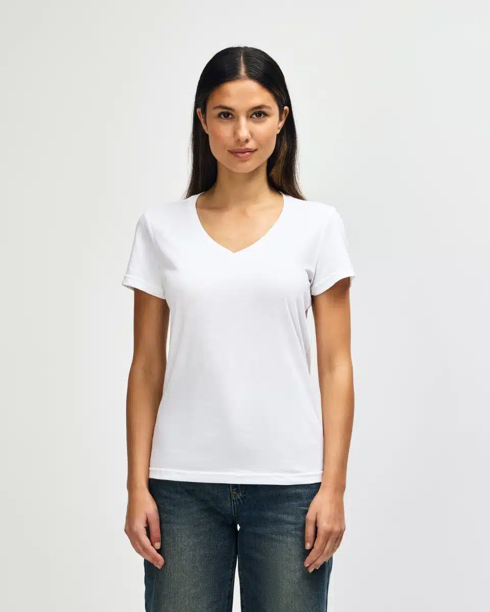 64v00l_white_01_1.jpg