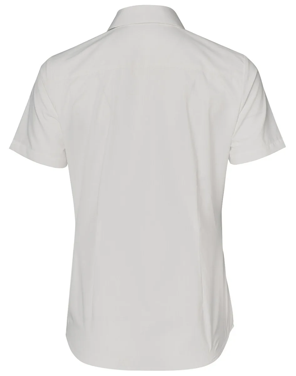 8110s-whiteb.jpg