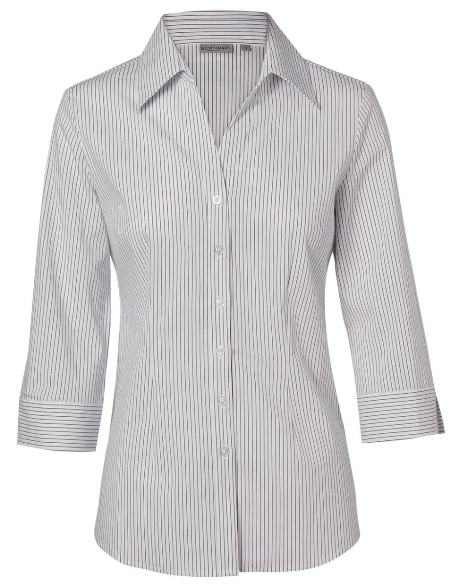 8200q-whitegrey_1.jpg