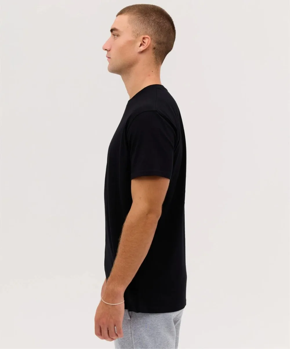 baxsy-lookbook-eventtee-black-male-side__02030.jpg