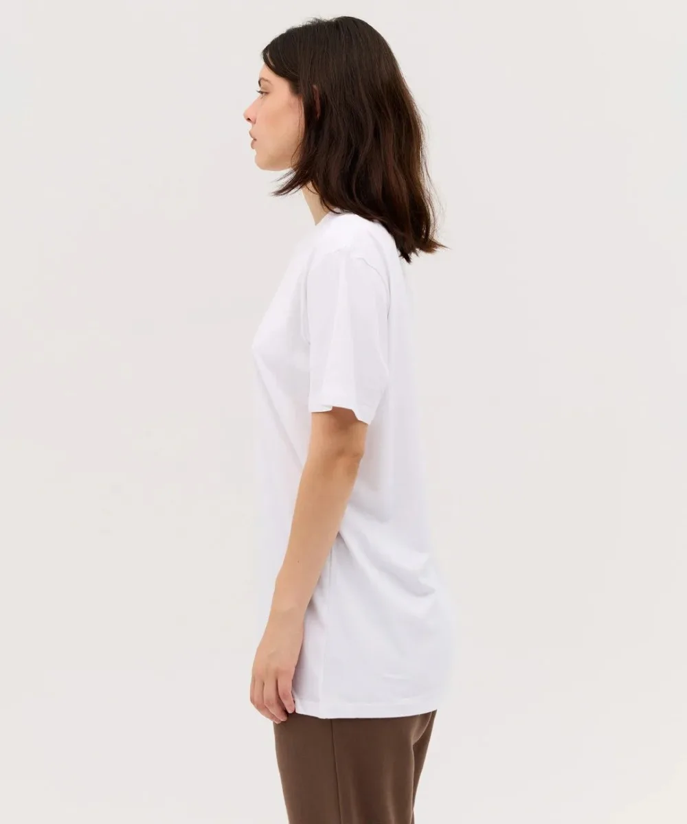 baxsy-lookbook-redland-tee-white-female-side__83564.jpg