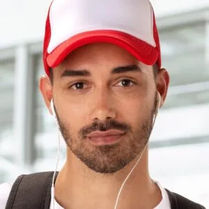 CONTRAST TRUCKER CAP